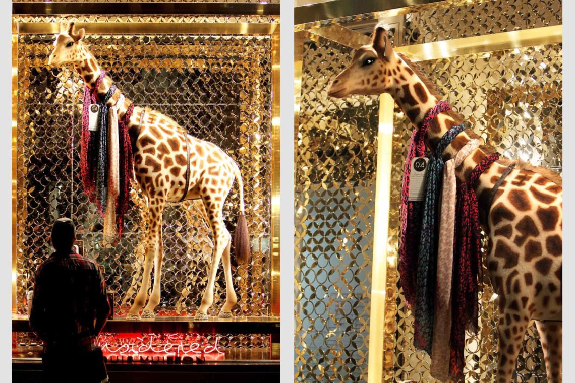 Louis Vuitton Giraffe – Asylum Models & Effects Ltd.